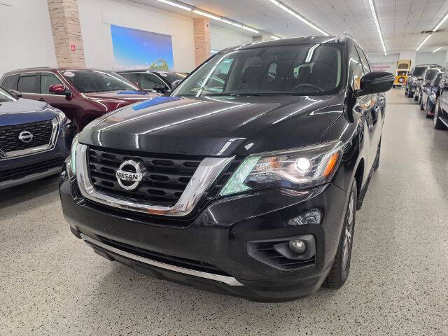 2017 Nissan Pathfinder SV