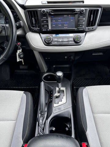 2016 Toyota RAV4 XLE