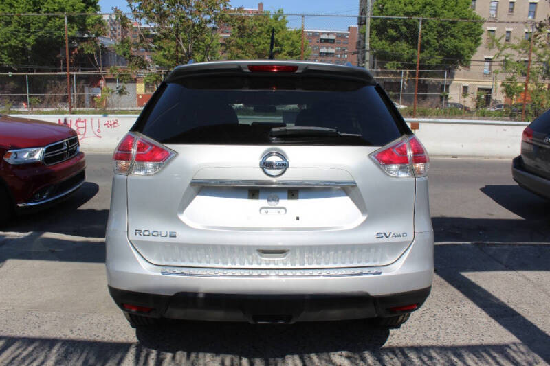 2016 Nissan Rogue S