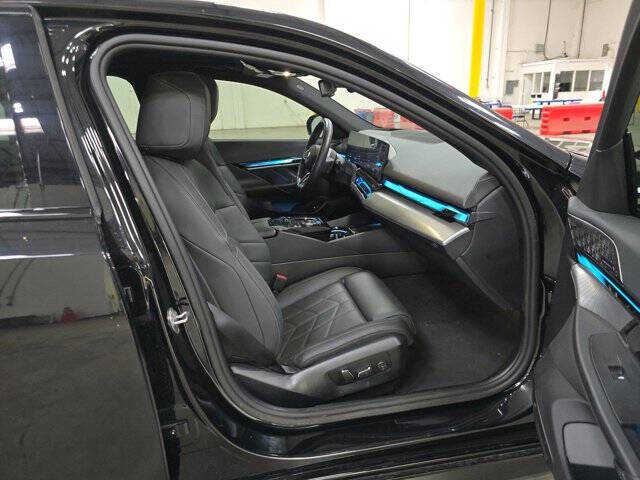 2024 BMW i5 M60