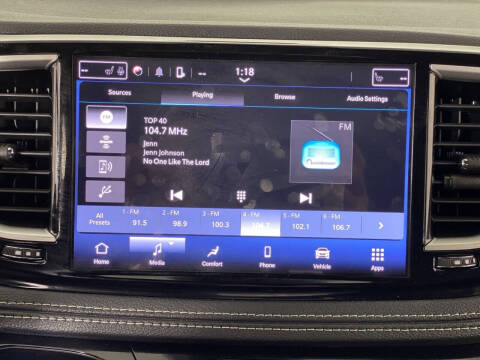 2024 Chrysler Pacifica Touring