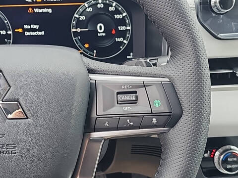 2025 Mitsubishi Outlander PHEV SEL