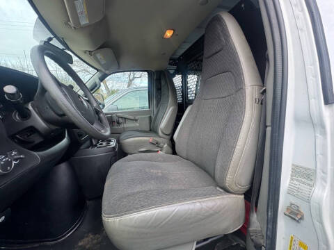 2018 GMC Savana 2500