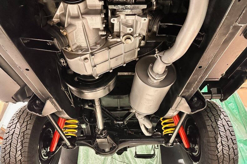1987 Land Rover Defender