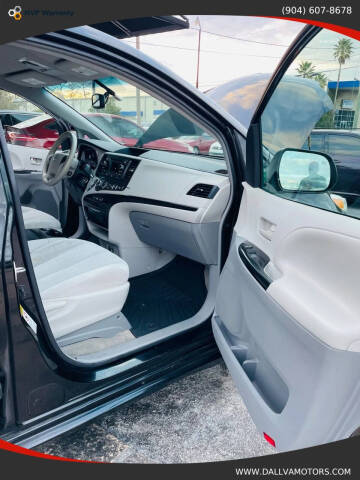 2014 Toyota Sienna