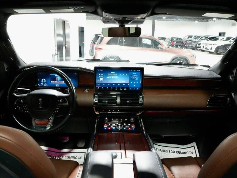 2022 Lincoln Navigator Reserve