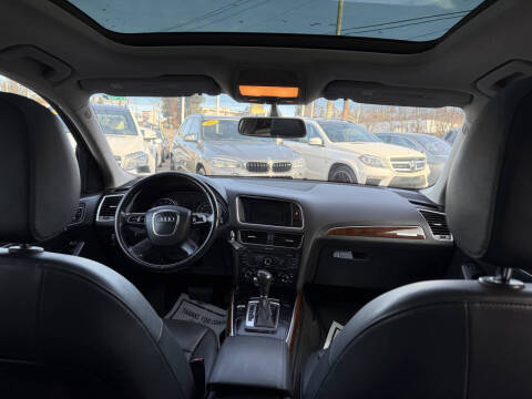 2012 Audi Q5 2.0T quattro Premium