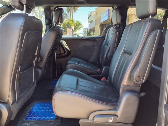 2019 Dodge Grand Caravan for sale at Winter Park Auto Mall in Orlando, FL