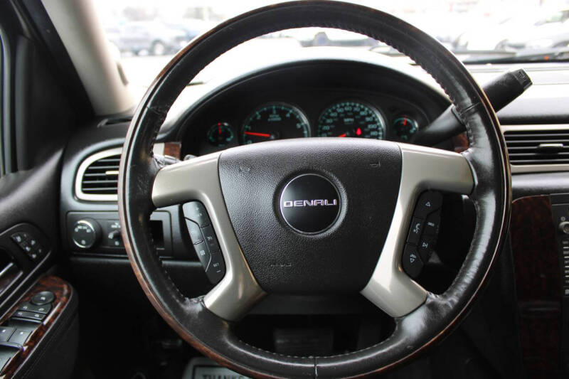 2014 GMC Yukon XL Denali