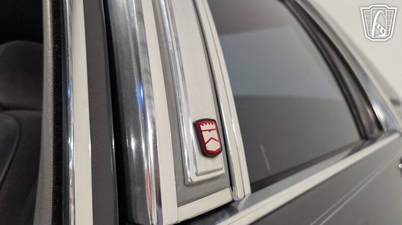 1988 Ford Crown Victoria