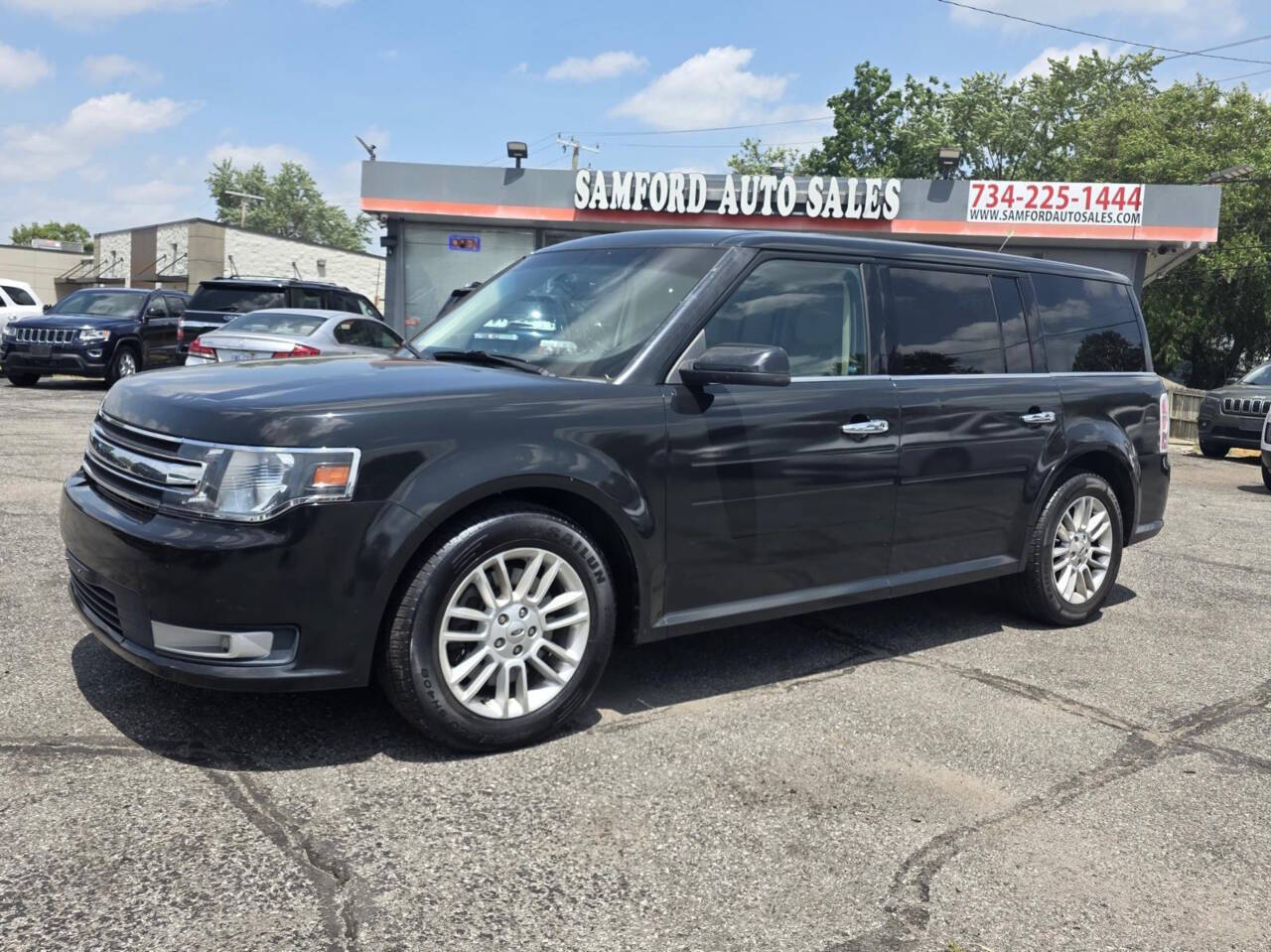 Black 2017 Ford Flex SEL SEL 4dr Crossover 2