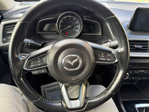 2018 Mazda MAZDA3 Touring