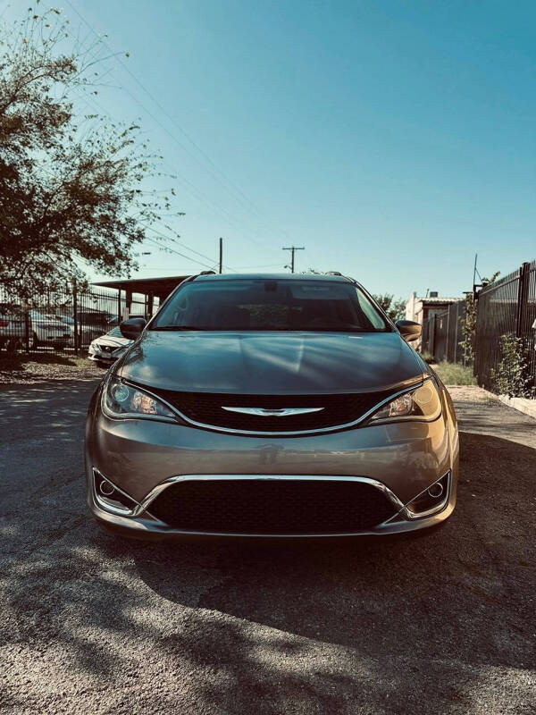 2018 Chrysler Pacifica Touring Plus