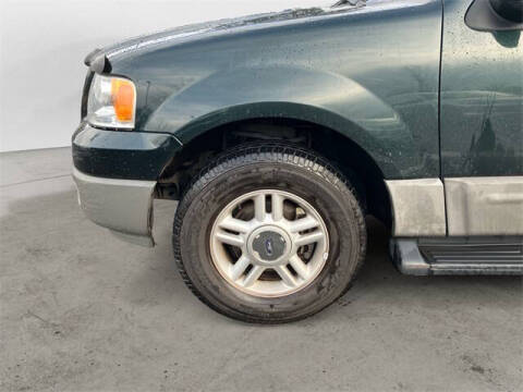2003 Ford Expedition XLT