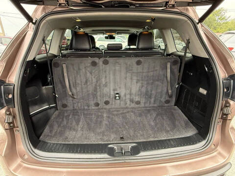 2017 Toyota Highlander