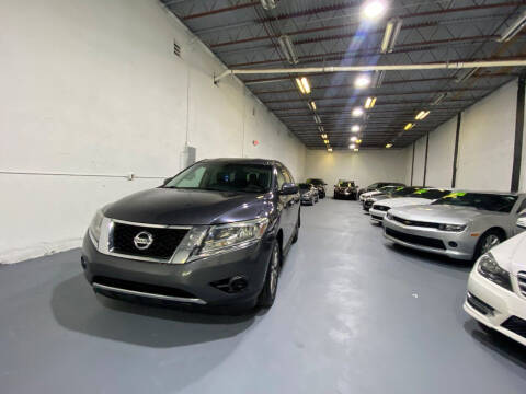 2014 Nissan Pathfinder SV