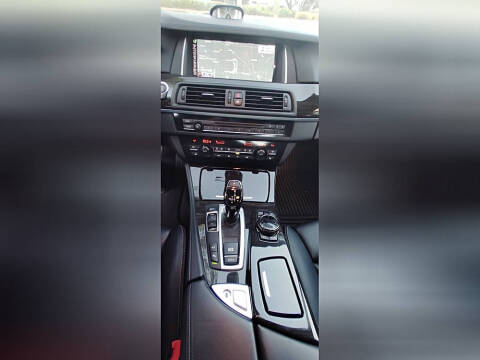 2015 BMW 5 Series 550i
