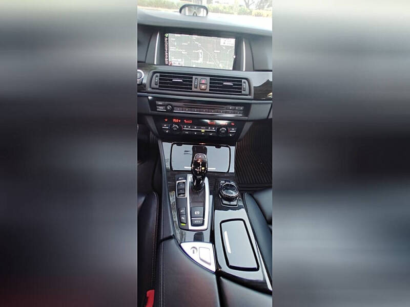 2015 BMW 5 Series 550i