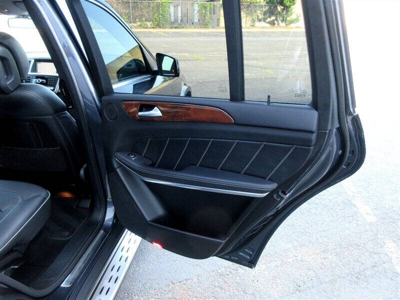 2013 Mercedes-Benz GL-Class GL 550 4MATIC