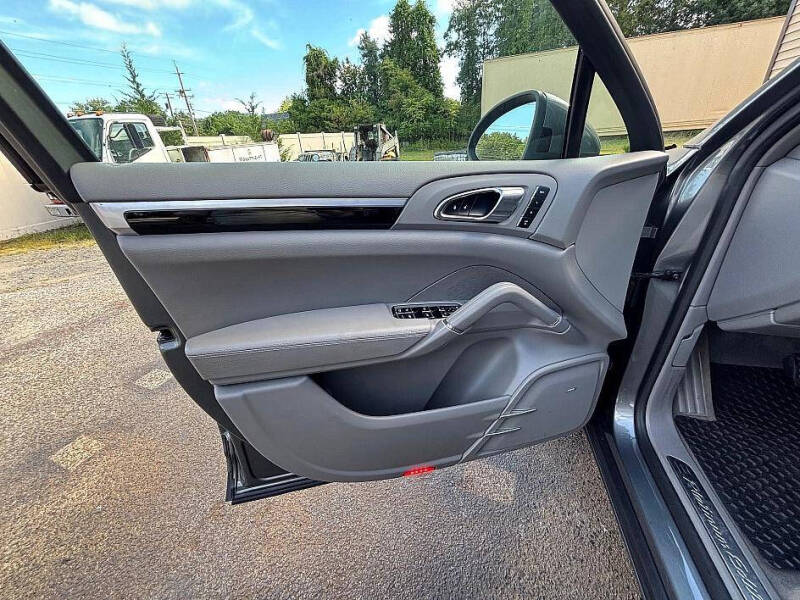 2014 Porsche Cayenne