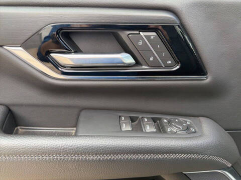 2025 GMC Yukon XL Denali