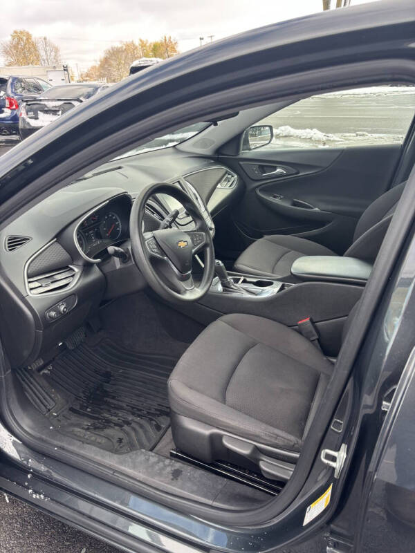 2018 Chevrolet Malibu LS