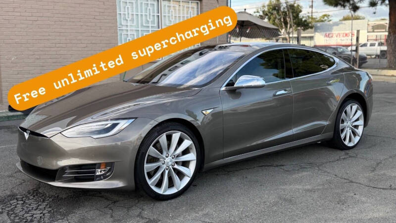 2016 Tesla Model S 90D