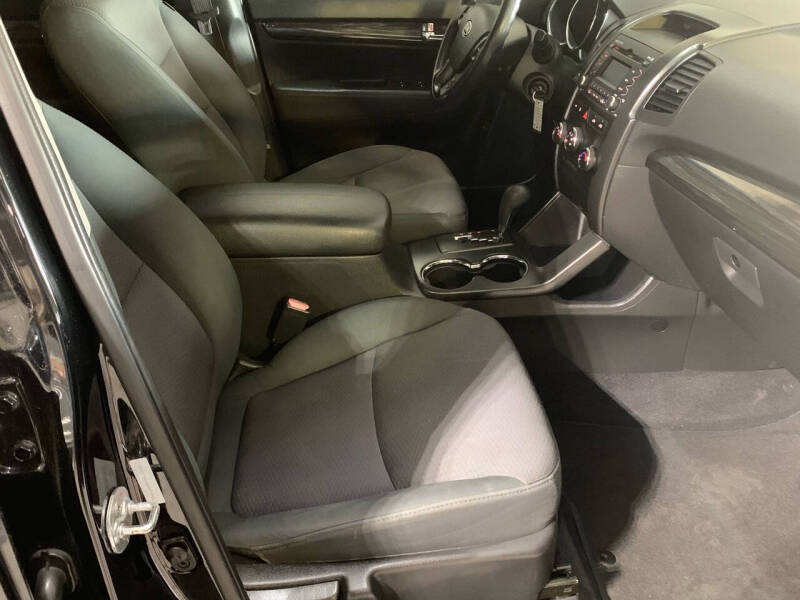 2013 Kia Sorento LX