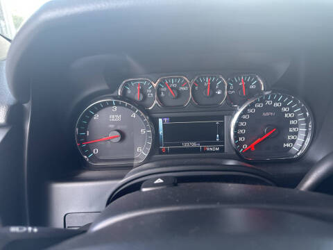 2015 Chevrolet Suburban LT