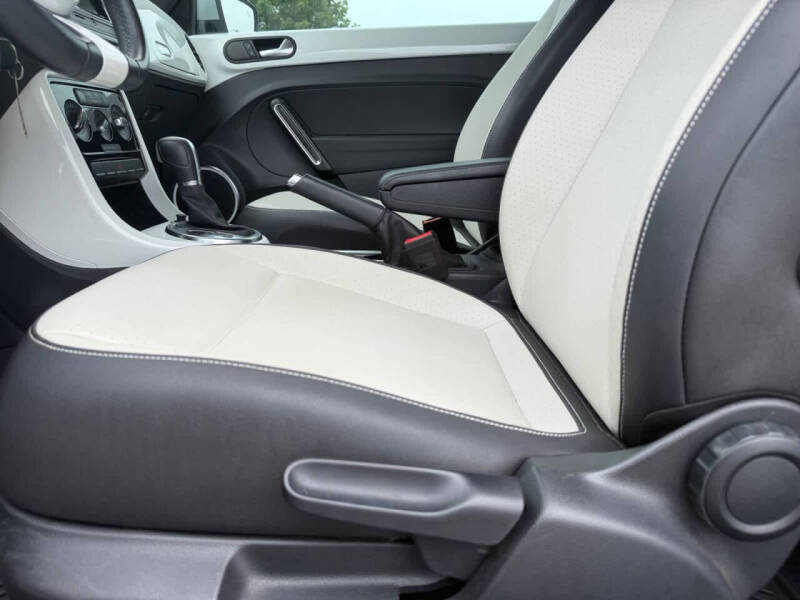 2019 Volkswagen Beetle Convertible