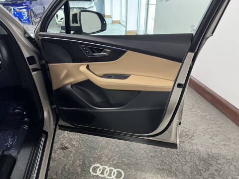 2024 Audi Q7 quattro Prestige 55 TFSI