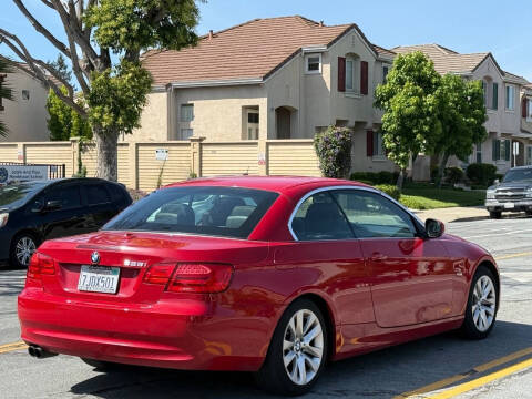 2012 BMW 3 Series 328i