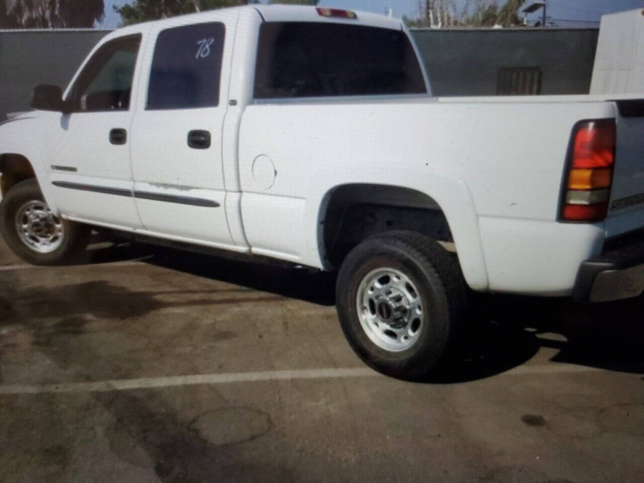 2006 GMC Sierra 2500HD for sale at Royal Classic Auto in Long Beach, CA