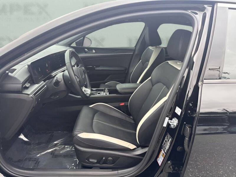 2025 Kia K5