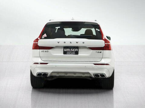 2019 Volvo XC60 T8 eAWD R-Design