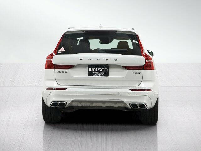 2019 Volvo XC60 T8 eAWD R-Design