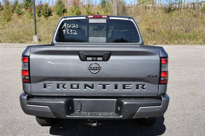 2026 Nissan Frontier SV