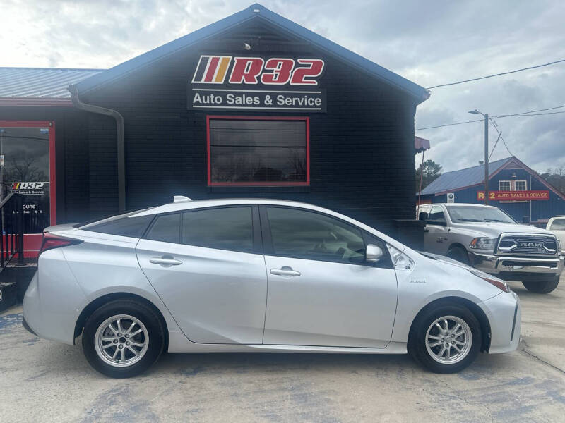 2022 Toyota Prius LE