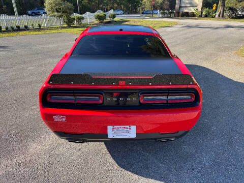 2020 Dodge Challenger SXT