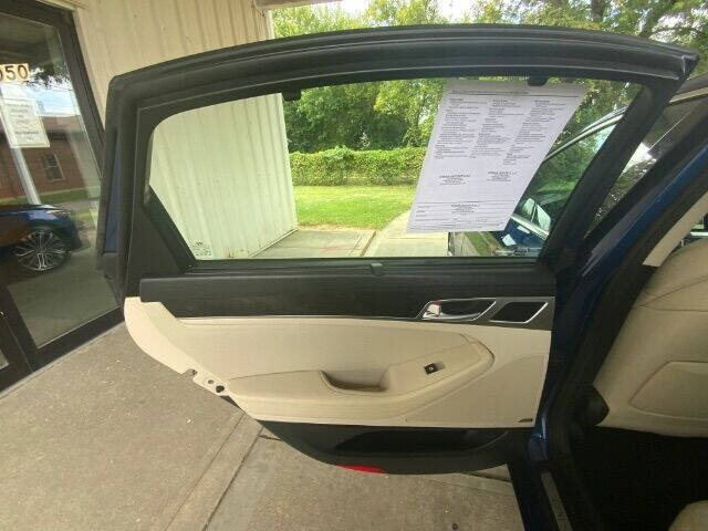 2016 Hyundai Genesis