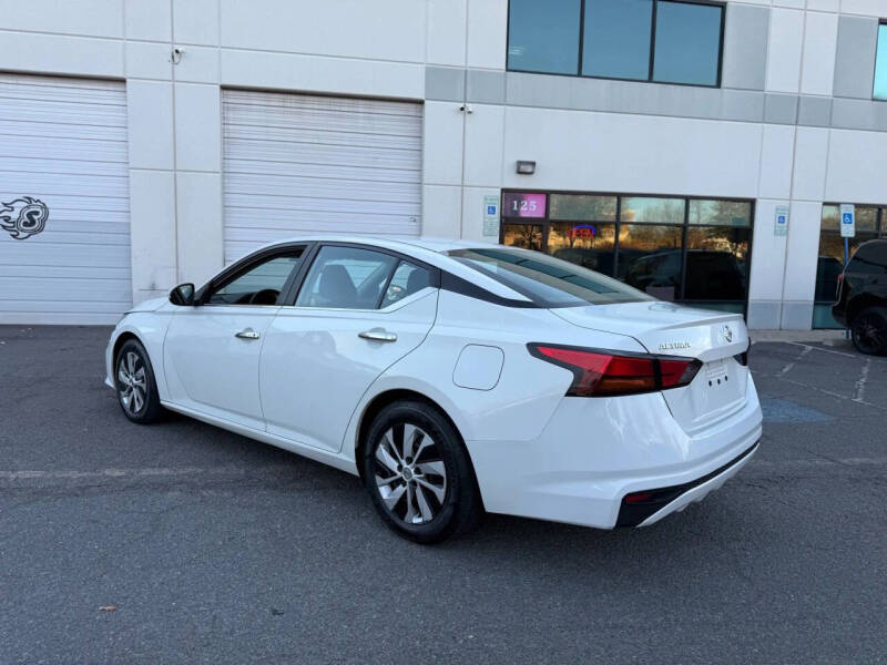 2022 Nissan Altima 2.5 S