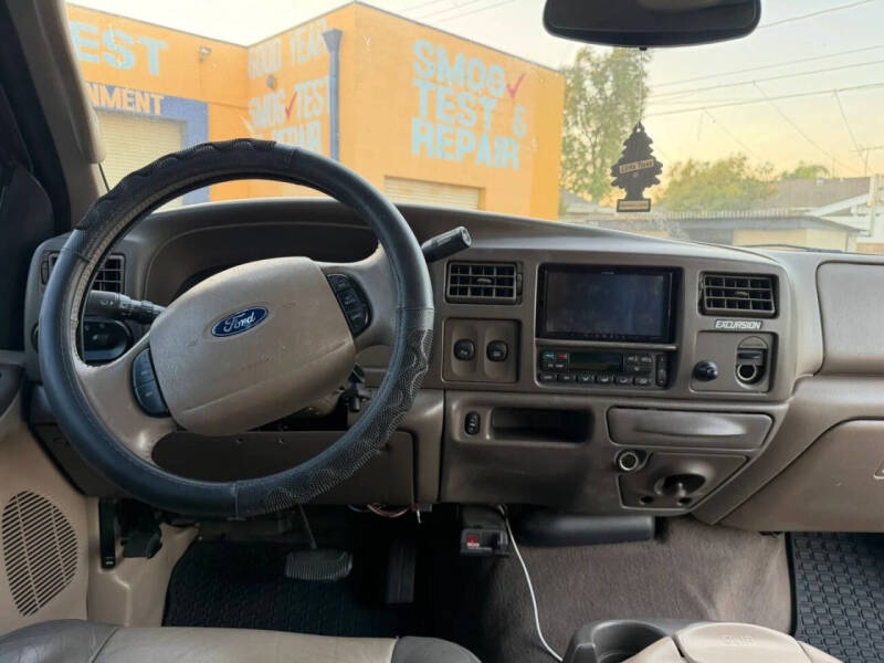 2003 Ford Excursion Eddie Bauer