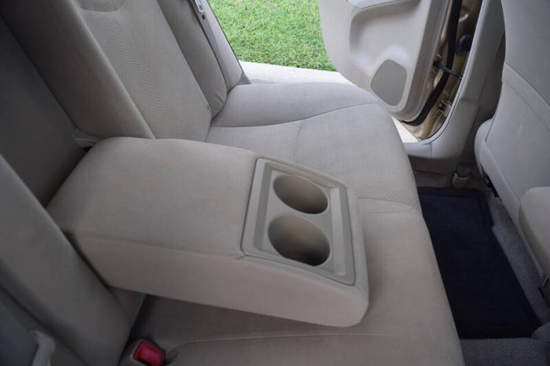 2010 Toyota Prius III