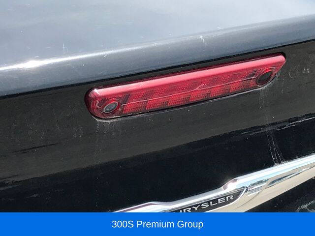 2017 Chrysler 300 S