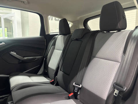 2017 Ford C-MAX Hybrid SE