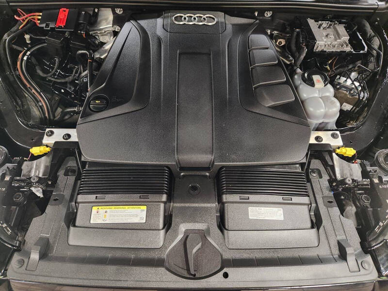 2021 Audi Q7 quattro Premium Plus 45 TFSI