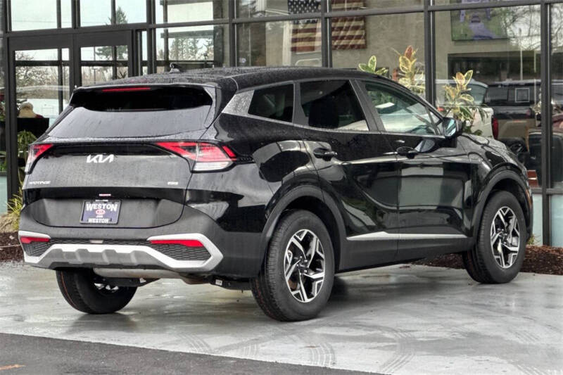 2024 Kia Sportage LX