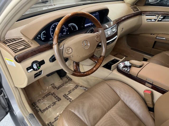 2009 Mercedes-Benz S-Class S 550 4MATIC