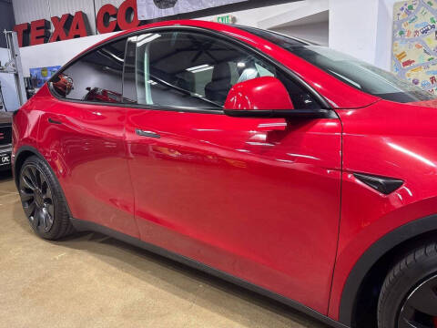 2023 Tesla Model Y Performance