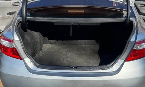 2016 Toyota Camry LE